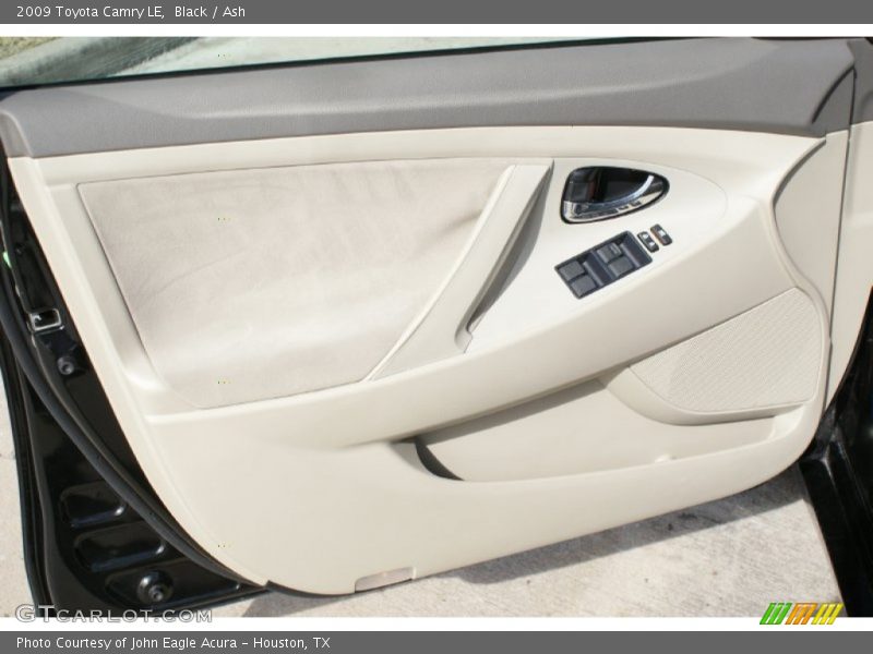 Black / Ash 2009 Toyota Camry LE