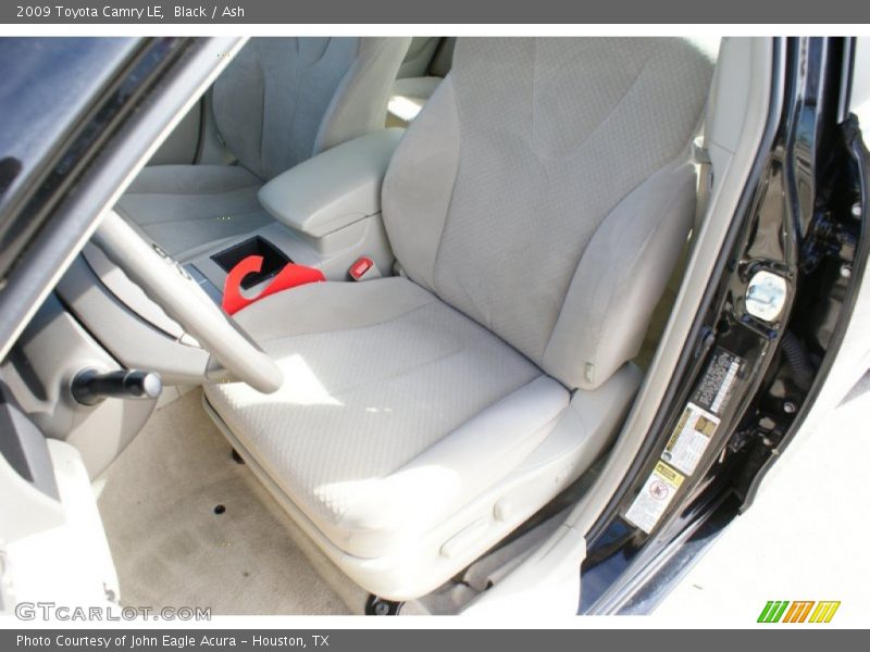 Black / Ash 2009 Toyota Camry LE