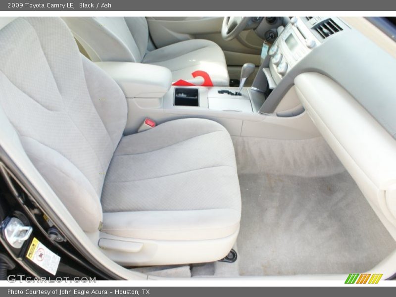 Black / Ash 2009 Toyota Camry LE