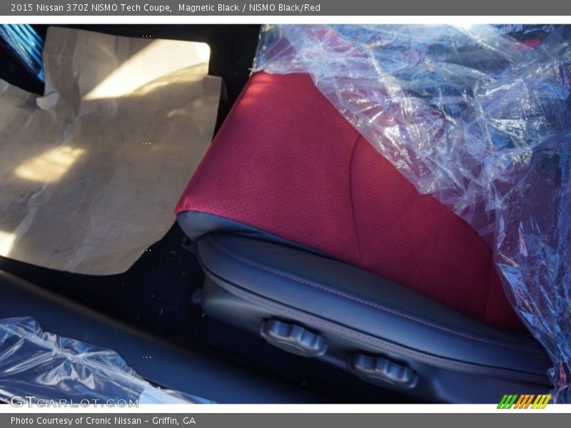 Front Seat of 2015 370Z NISMO Tech Coupe