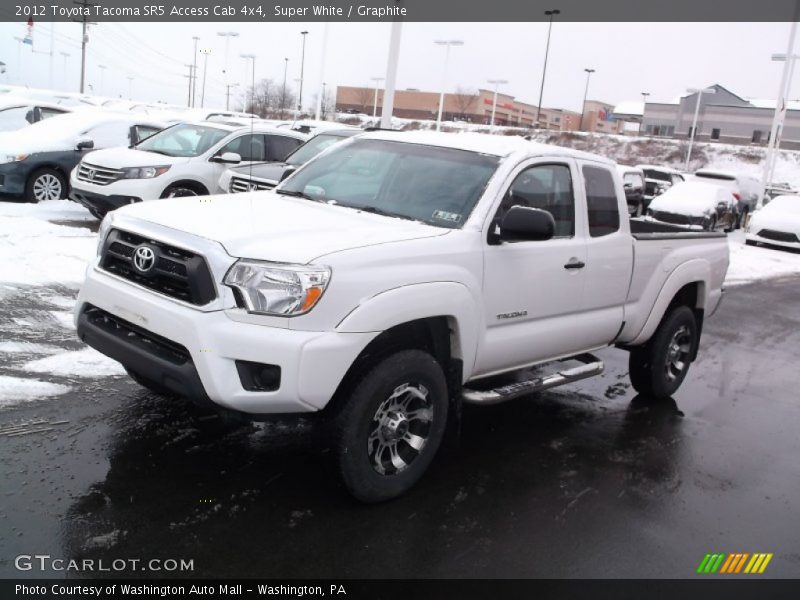 Front 3/4 View of 2012 Tacoma SR5 Access Cab 4x4