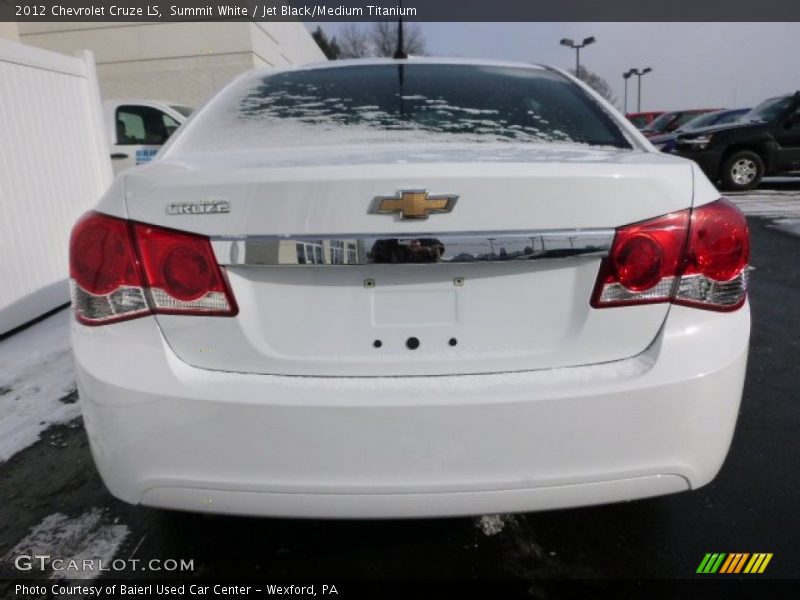 Summit White / Jet Black/Medium Titanium 2012 Chevrolet Cruze LS