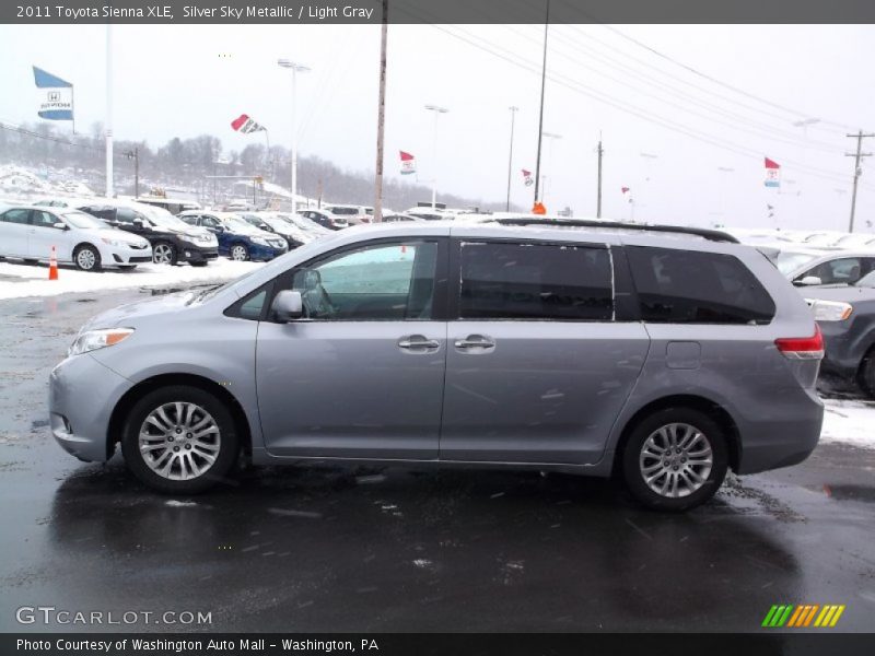 Silver Sky Metallic / Light Gray 2011 Toyota Sienna XLE