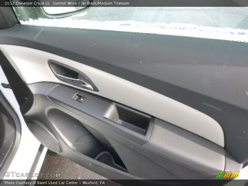 Summit White / Jet Black/Medium Titanium 2012 Chevrolet Cruze LS