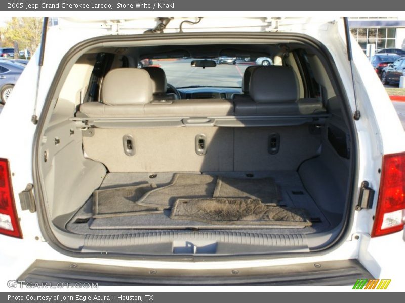 Stone White / Khaki 2005 Jeep Grand Cherokee Laredo