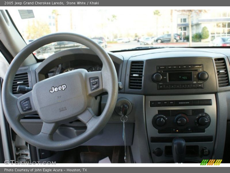Stone White / Khaki 2005 Jeep Grand Cherokee Laredo