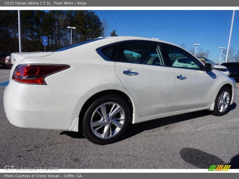 Pearl White / Beige 2015 Nissan Altima 2.5 SL