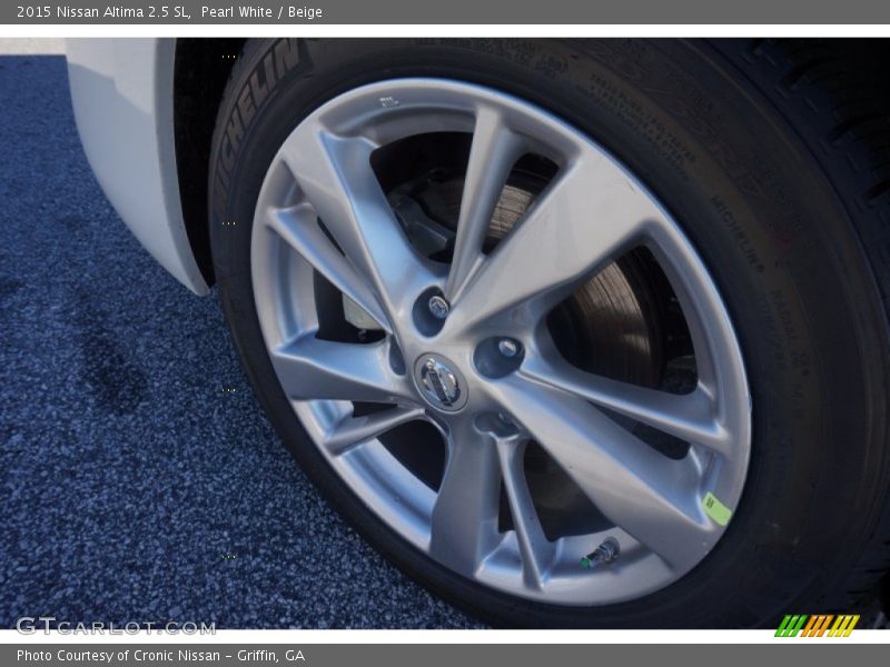 Pearl White / Beige 2015 Nissan Altima 2.5 SL