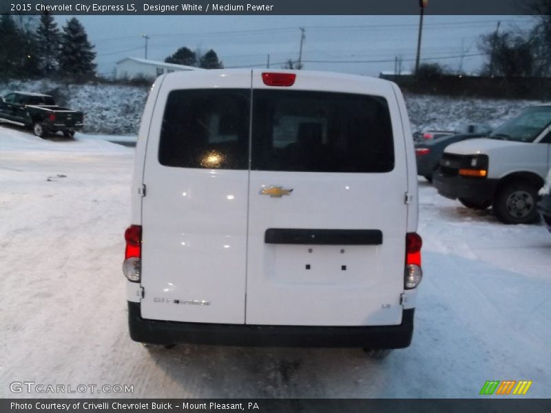 Designer White / Medium Pewter 2015 Chevrolet City Express LS
