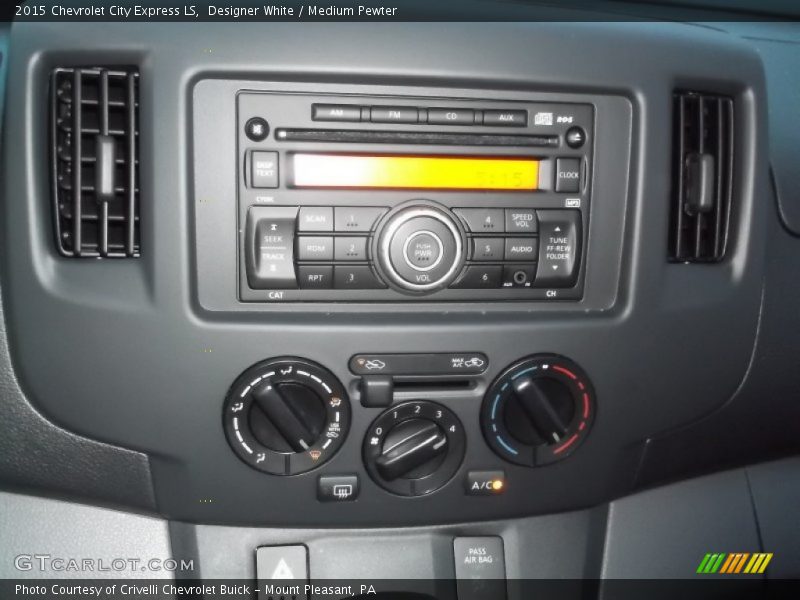 Designer White / Medium Pewter 2015 Chevrolet City Express LS