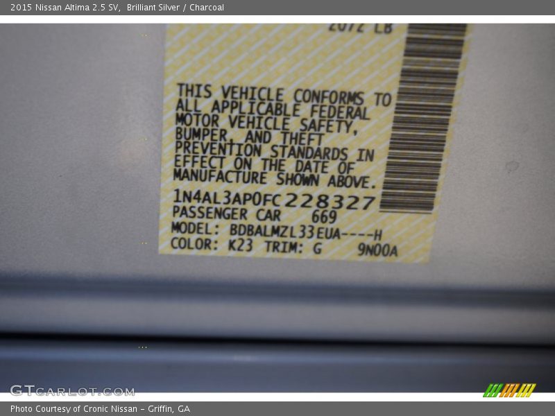 Brilliant Silver / Charcoal 2015 Nissan Altima 2.5 SV