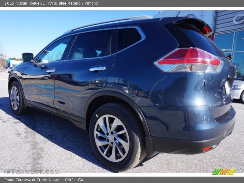 Arctic Blue Metallic / Almond 2015 Nissan Rogue SL