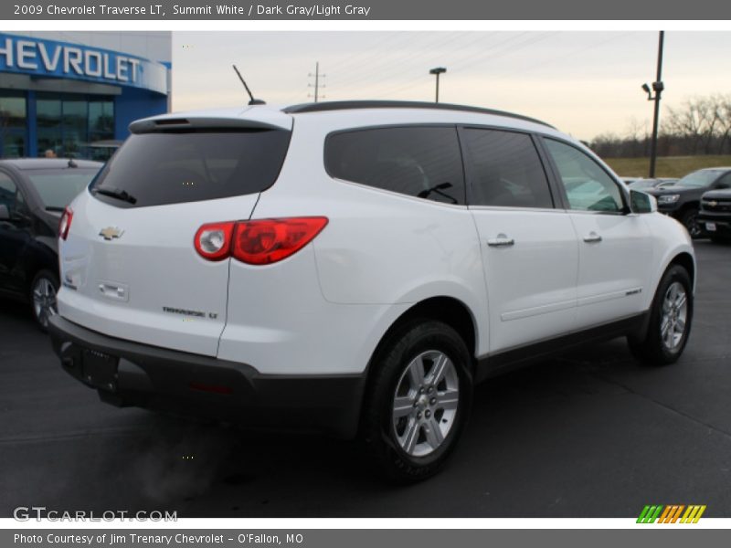 Summit White / Dark Gray/Light Gray 2009 Chevrolet Traverse LT