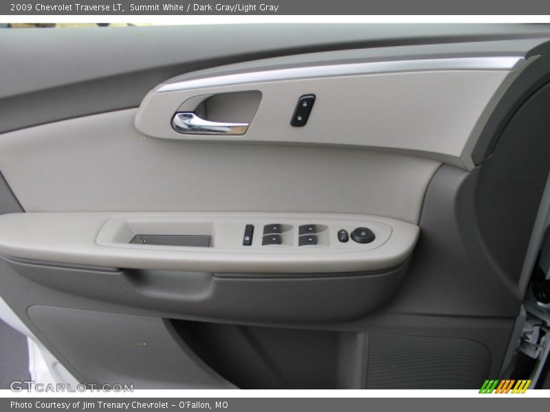 Summit White / Dark Gray/Light Gray 2009 Chevrolet Traverse LT