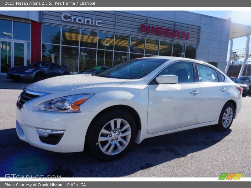 Pearl White / Charcoal 2015 Nissan Altima 2.5 S