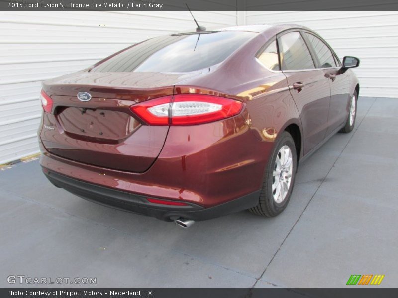 Bronze Fire Metallic / Earth Gray 2015 Ford Fusion S