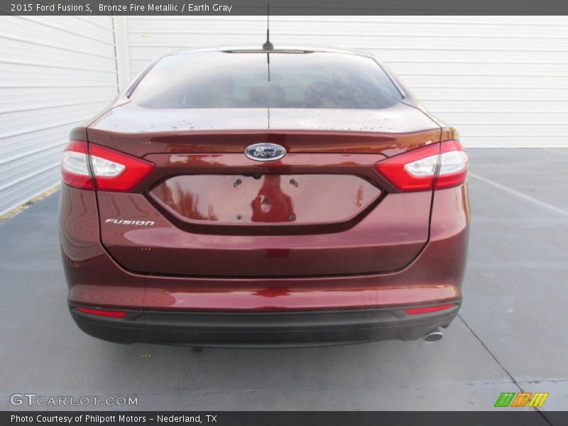 Bronze Fire Metallic / Earth Gray 2015 Ford Fusion S