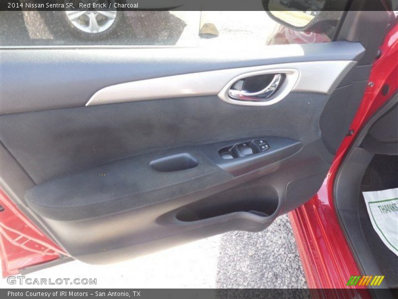 Red Brick / Charcoal 2014 Nissan Sentra SR