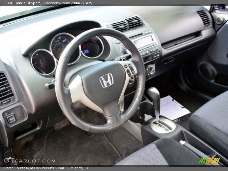Blackberry Pearl / Black/Grey 2008 Honda Fit Sport