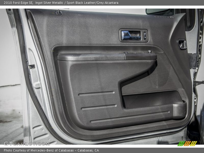 Ingot Silver Metallic / Sport Black Leather/Grey Alcantara 2010 Ford Edge SE