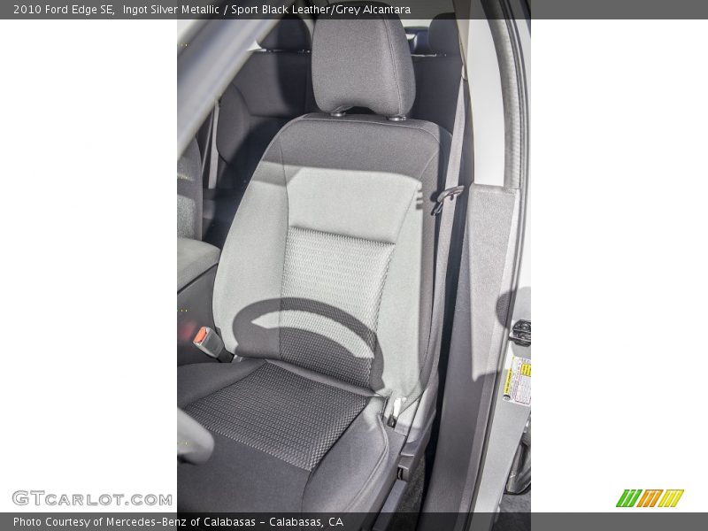 Ingot Silver Metallic / Sport Black Leather/Grey Alcantara 2010 Ford Edge SE