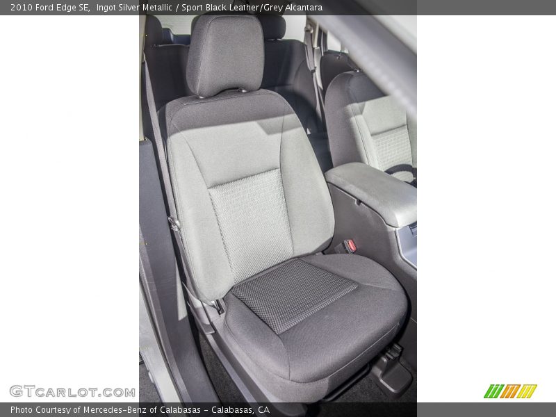 Ingot Silver Metallic / Sport Black Leather/Grey Alcantara 2010 Ford Edge SE