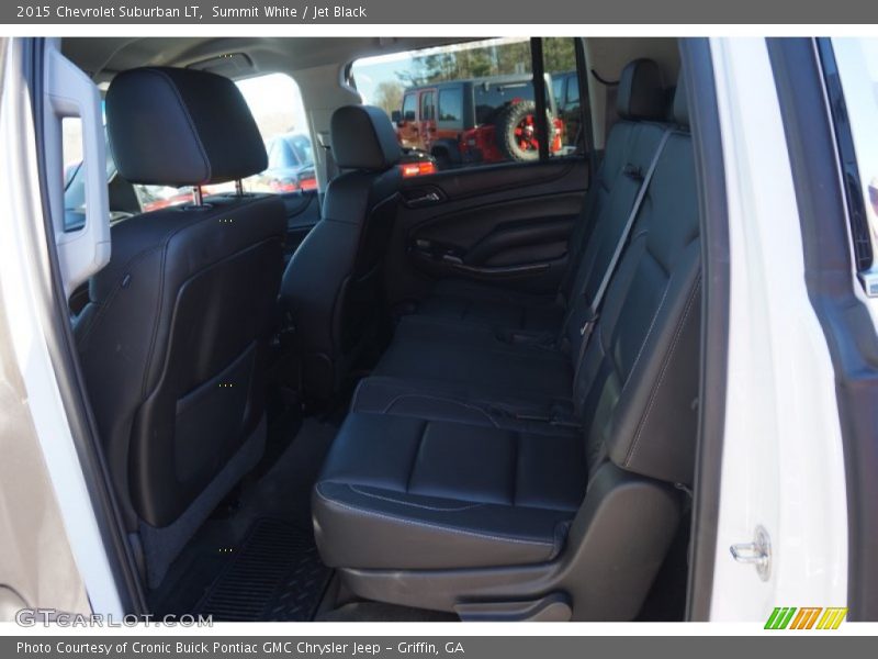 Summit White / Jet Black 2015 Chevrolet Suburban LT