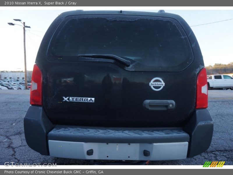 Super Black / Gray 2010 Nissan Xterra X