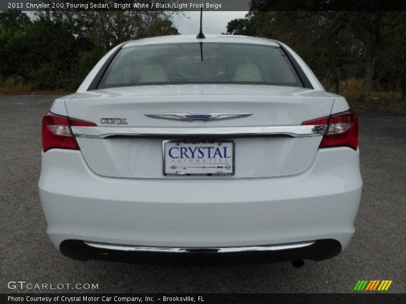 Bright White / Black/Light Frost Beige 2013 Chrysler 200 Touring Sedan