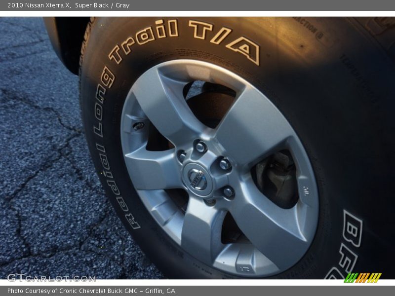 Super Black / Gray 2010 Nissan Xterra X