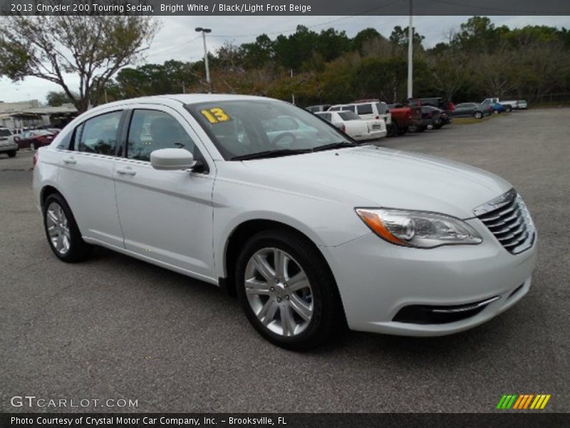 Bright White / Black/Light Frost Beige 2013 Chrysler 200 Touring Sedan