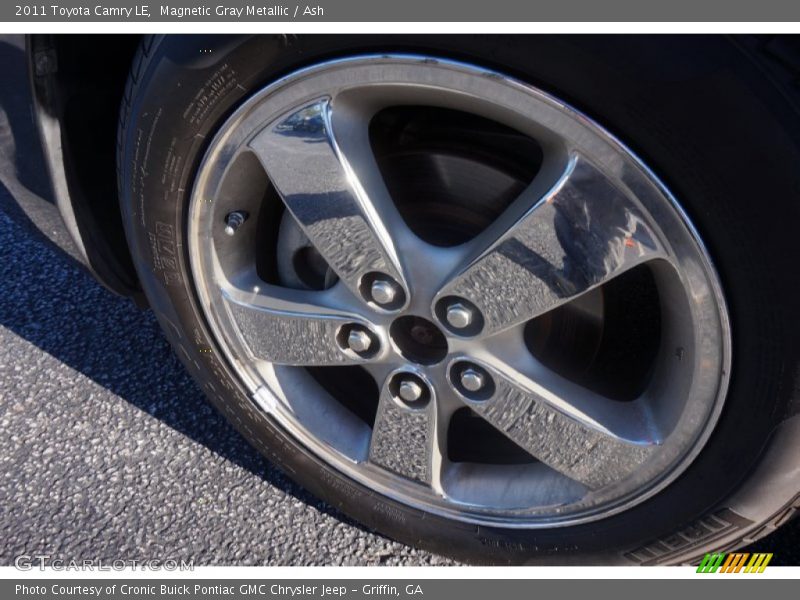 Magnetic Gray Metallic / Ash 2011 Toyota Camry LE