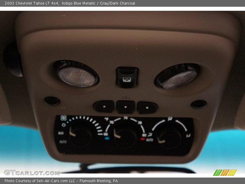 Indigo Blue Metallic / Gray/Dark Charcoal 2003 Chevrolet Tahoe LT 4x4