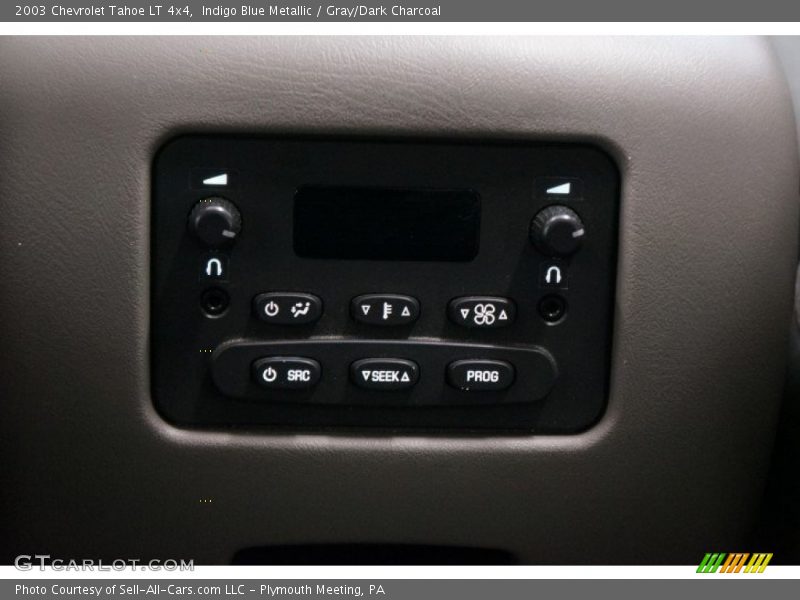 Indigo Blue Metallic / Gray/Dark Charcoal 2003 Chevrolet Tahoe LT 4x4