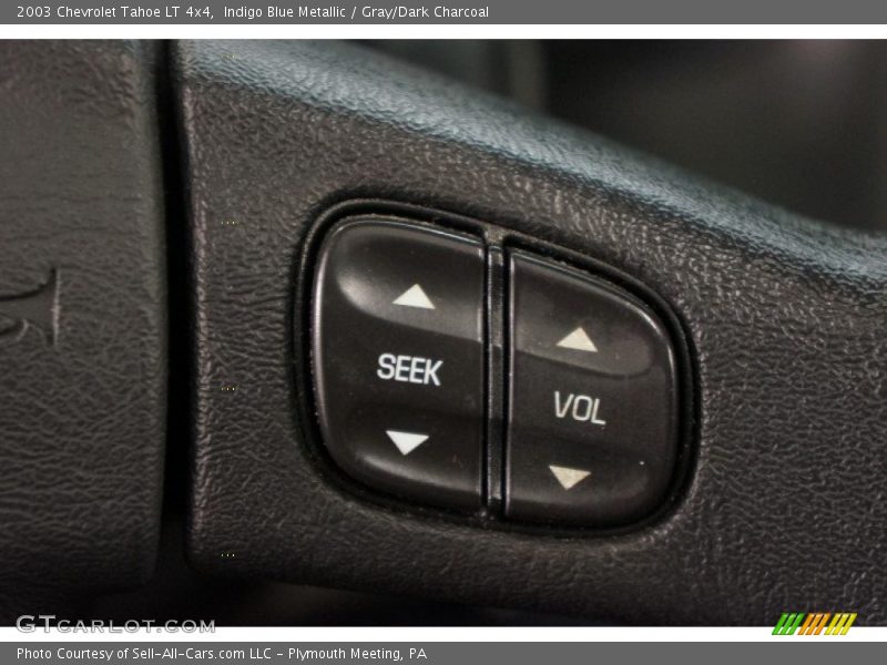Indigo Blue Metallic / Gray/Dark Charcoal 2003 Chevrolet Tahoe LT 4x4