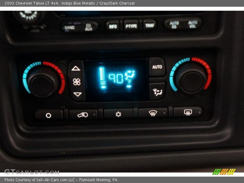 Indigo Blue Metallic / Gray/Dark Charcoal 2003 Chevrolet Tahoe LT 4x4