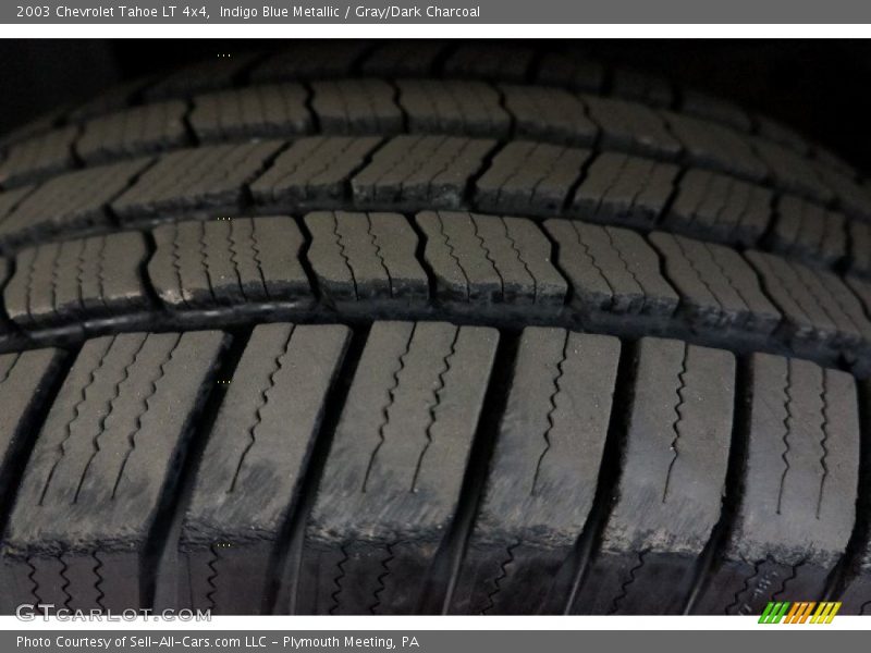 Indigo Blue Metallic / Gray/Dark Charcoal 2003 Chevrolet Tahoe LT 4x4