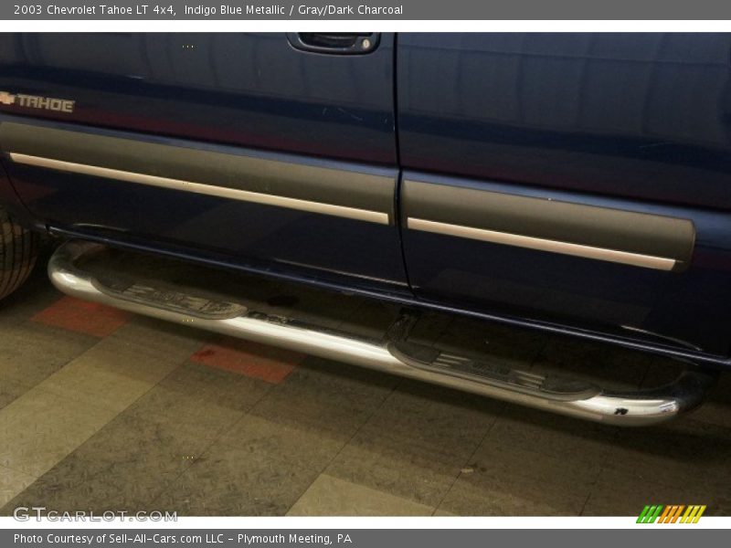 Indigo Blue Metallic / Gray/Dark Charcoal 2003 Chevrolet Tahoe LT 4x4