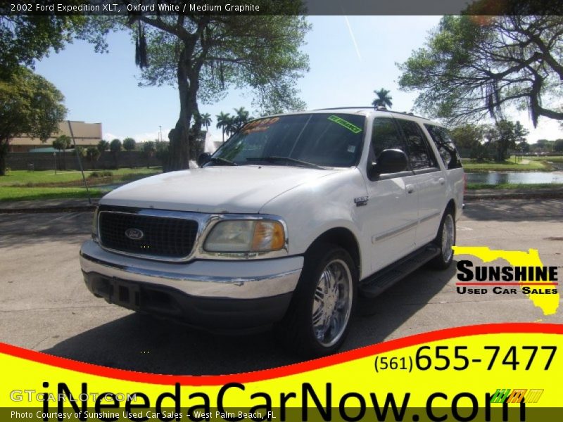 Oxford White / Medium Graphite 2002 Ford Expedition XLT