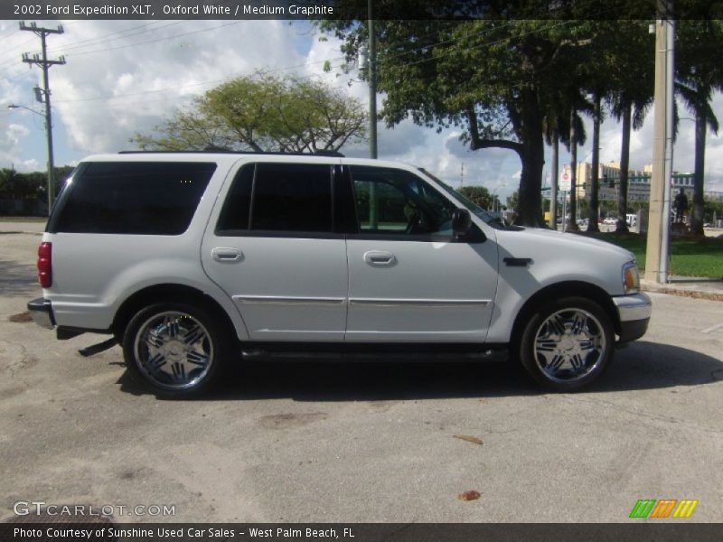Oxford White / Medium Graphite 2002 Ford Expedition XLT