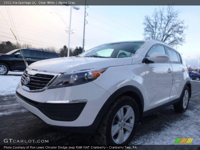 Clear White / Alpine Gray 2011 Kia Sportage LX