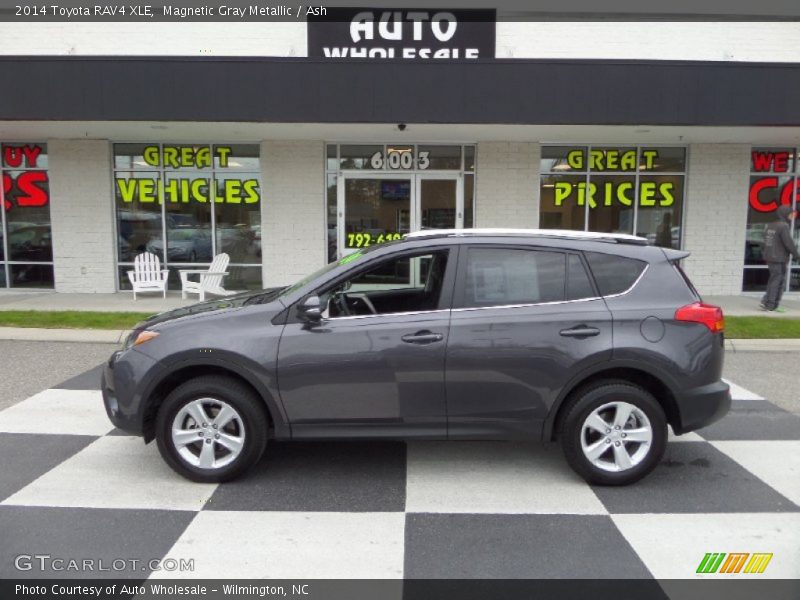 Magnetic Gray Metallic / Ash 2014 Toyota RAV4 XLE