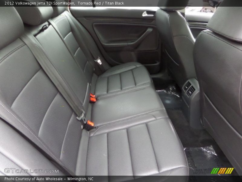 Tornado Red / Titan Black 2012 Volkswagen Jetta TDI SportWagen
