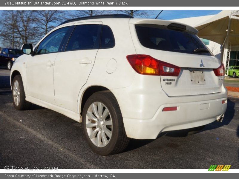 Diamond White Pearl / Black 2011 Mitsubishi Outlander Sport SE 4WD