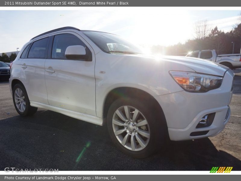 Diamond White Pearl / Black 2011 Mitsubishi Outlander Sport SE 4WD