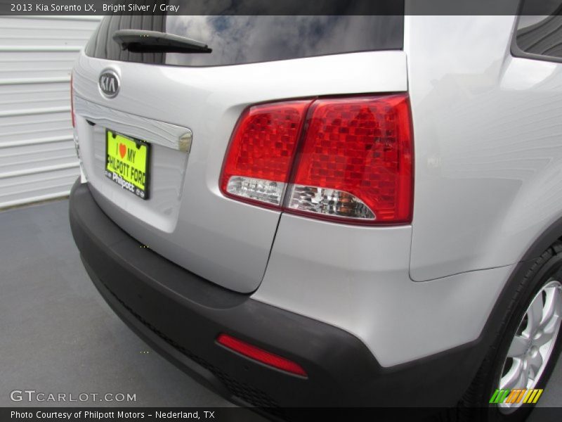 Bright Silver / Gray 2013 Kia Sorento LX