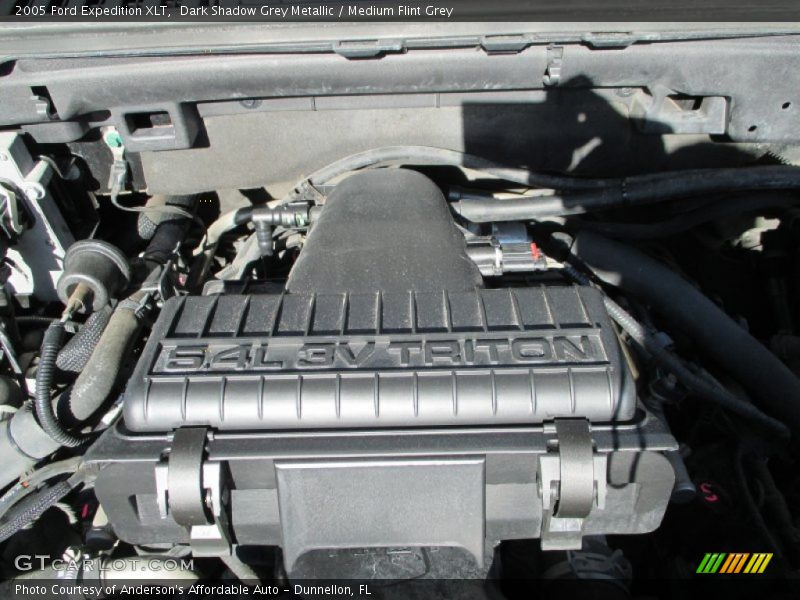 Dark Shadow Grey Metallic / Medium Flint Grey 2005 Ford Expedition XLT