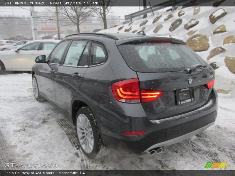 Mineral Grey Metallic / Black 2015 BMW X1 xDrive28i