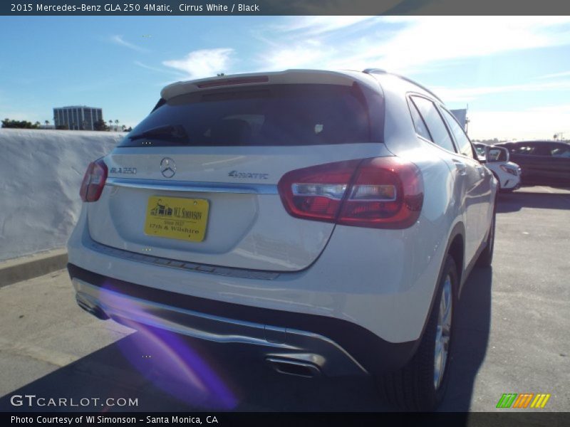 Cirrus White / Black 2015 Mercedes-Benz GLA 250 4Matic