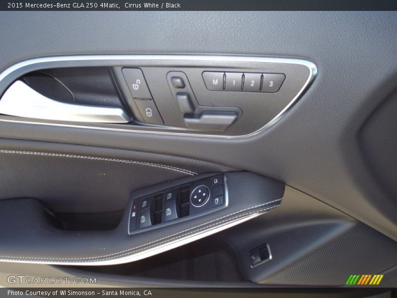 Cirrus White / Black 2015 Mercedes-Benz GLA 250 4Matic